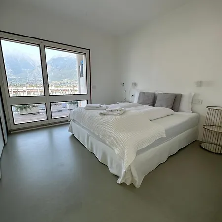 Apartment Absolute View *